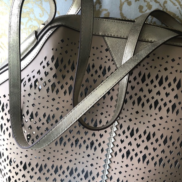 Avalon Satchel - Picture 2 of 4